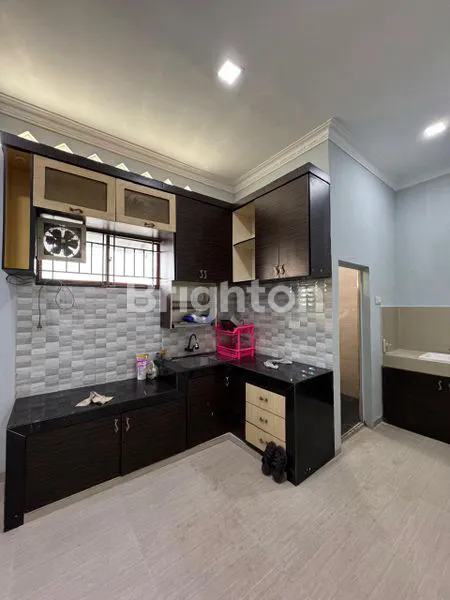 image RUMAH SEWA HOOK 2 LANTAI LOKASI STRATEGIS DI TAMAN KOTA BALOI (7)