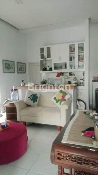 image RUMAH 1 LANTAI SIAP HUNI DI KOMPLEK PERUMAHAN JIMBARAN (2)