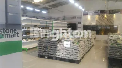 image COCOK UNTUK USAHA LOKASI STRATEGIS SUPERMARKET DI RAYA HR MUHAMMAD (3)