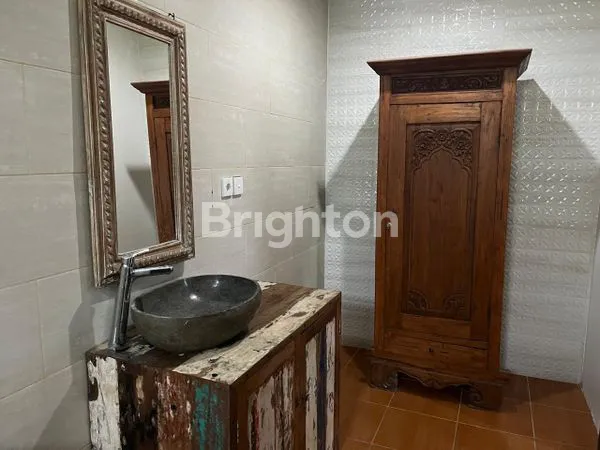 image SEWA RUMAH NYAMAN BABAKAN CANGGU LOKASI STRATEGIS (4)