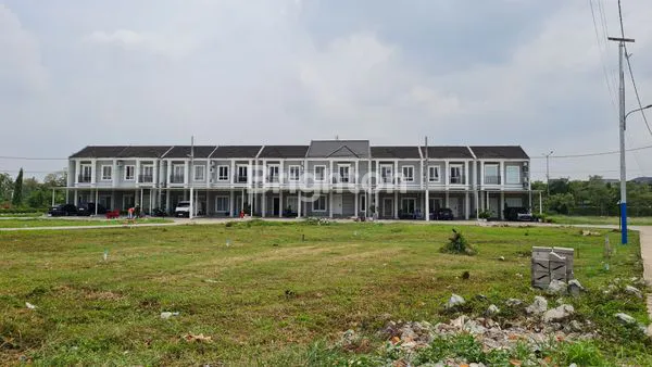 image RUMAH BINTARA JAYA BEKASI DESAIN MODERN (3)