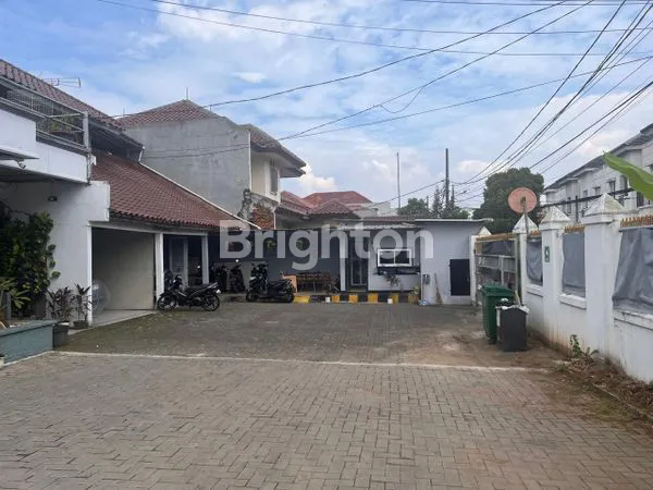 image RUMAH GUDANG SANGAT BESAR SIAP HUNI (1)
