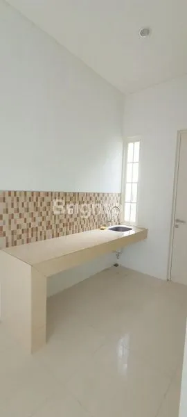 image RUMAH CANTIK MINIMALIS 2 LANTAI  (4)