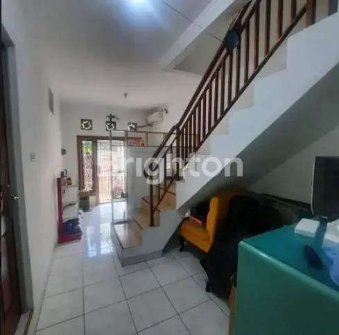 image RUMAH SEKALIGUS KANTOR SIAP HUNI GREEN GARDEN JAKBAR (4)