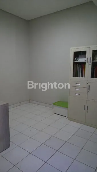 image RUMAH SIAP HUNI DI KENCANA LOKA BSD (6)