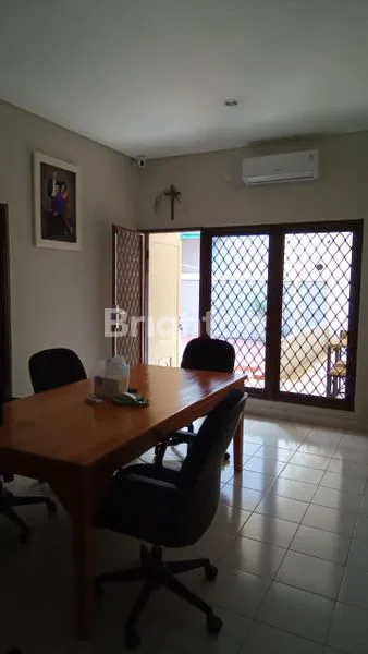 image RUMAH SIAP HUNI DI KENCANA LOKA BSD (4)