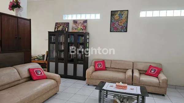 image DI JUAL RUMAH DALAM KOTA (2)