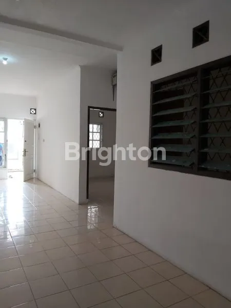 image RUMAH SIAP HUNI LOKASI SANGAT STRATEGIS DI TAMAN PADJAJARAN BOGOR  (6)