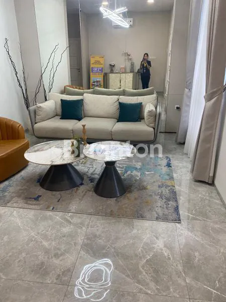 image MALIBU JUNCTION  (8)