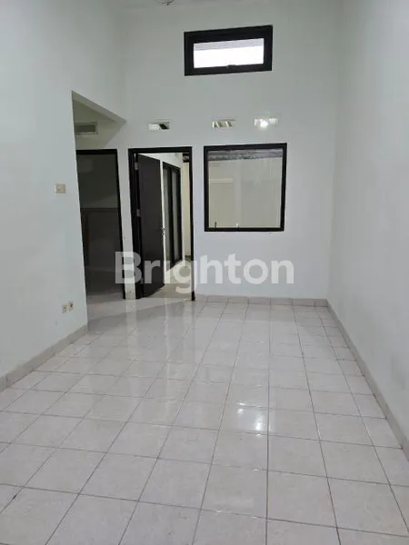 image RUMAH DALAM CLUSTER GRAHA RAYA DEKAT ALAM SUTERA (4)