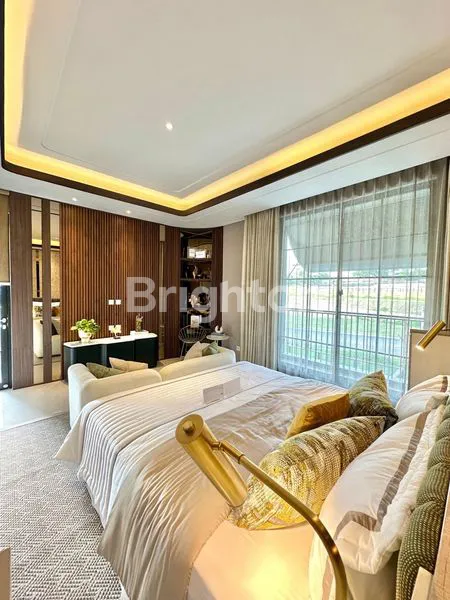 image RUMAH SUPER MEWAH DI KOTA GRESIK (4)