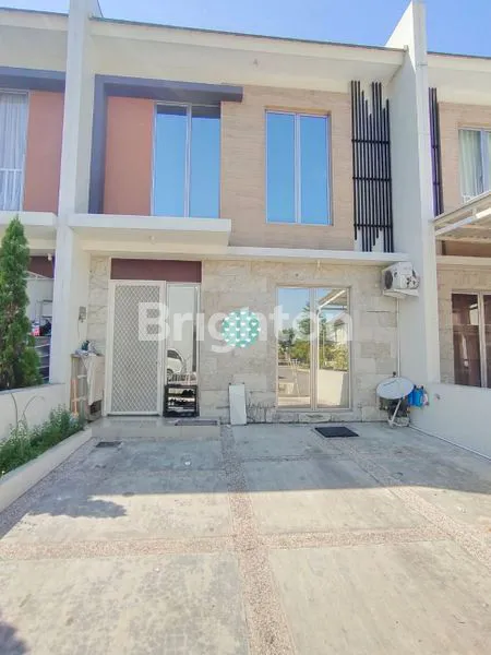 image GREENLAND CLUSTER GARBERRA (1)