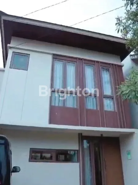 image DIJUAL RUMAH STILE JEPANG 2 LANTAI (1)