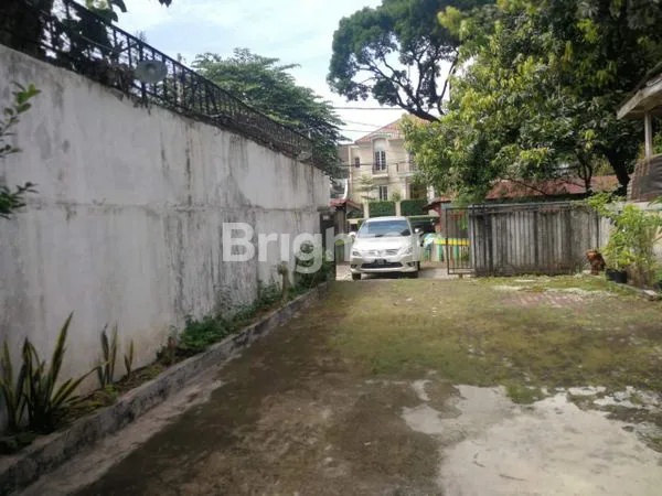 image RUMAH TUA HITUNG TANAH DI MENTENG (1)