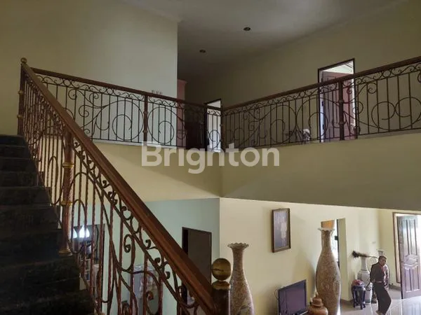 image KAYURINGIN BEKASI SELATAN (3)