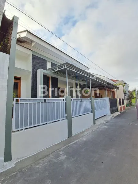 image RUMAH SIAP HUNI DI SAMBILEGI MAGUWOHARJO (8)