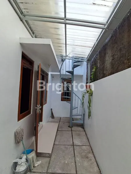 image RUMAH SIAP HUNI DI SAMBILEGI MAGUWOHARJO (3)