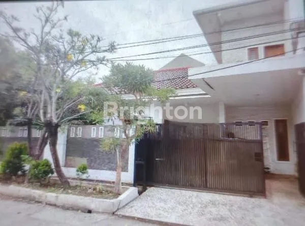 image RUMAH TERAWAT RAPI SIAP HUNI DAERAH CENGKARENG INDAH (1)