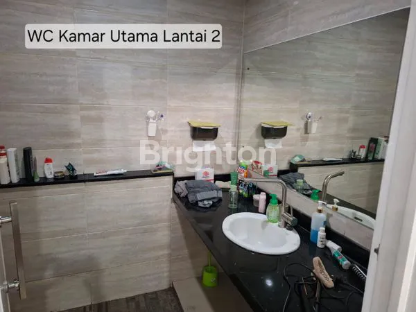 image RUMAH JLN. MELATI RAYA - CENGKARENG, CANTIK FULL RENOVASI 2LANTAI BEBAS BANJIR, JAKARTA BARAT (4)