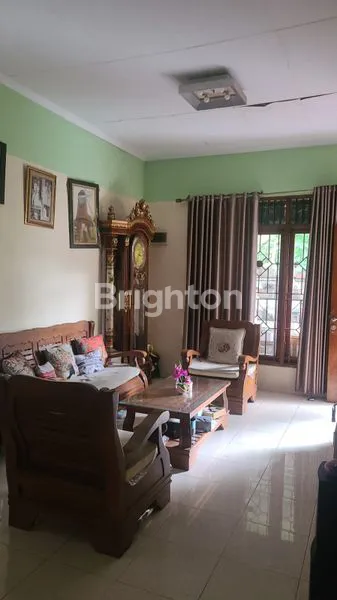 image RUMAH BUTUH CEPAT TERJUAL DI LIMO DEPOK (3)