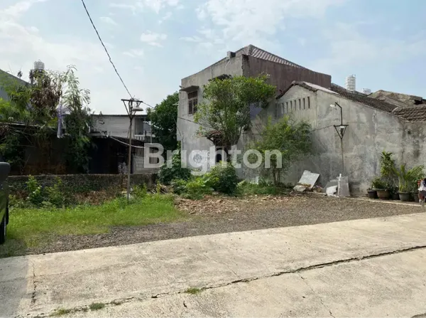 TANAH KAVLING PESANGGRAHAN LAP BADMINTON JAKSEL