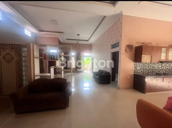 image DIJUAL RUMAH SIAP HUNI DI CILILITAN CONDET,JAKTIM (1)