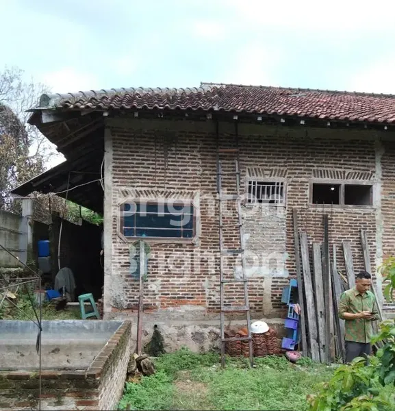 image JUAL TANAH DAN RUMAH BELAKANG RUMAH SAKIT BELEZZA (3)