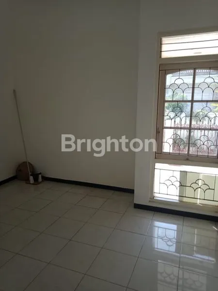 image RUMAH DI DAERAH HASANUDIN (3)