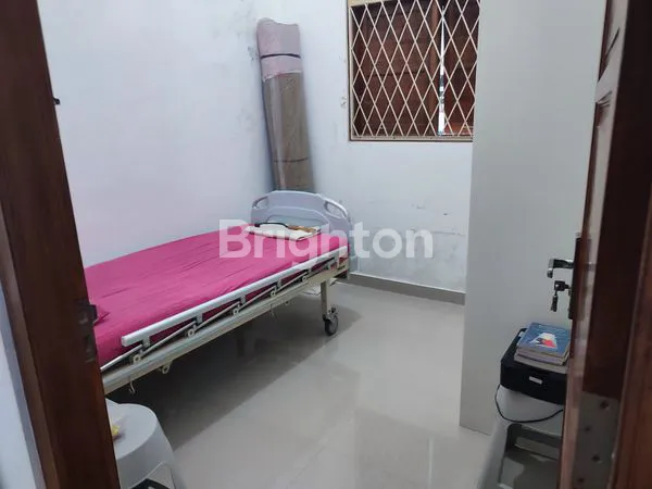 image RUMAH 1 LANTAI MINIMALIS MODERN BERPAGAR DI GENTAN (6)