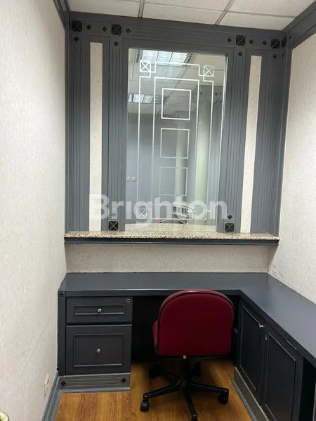 image OFFICE SPACE FULL FURNISHED LANTAI RENDAH, MENARA SUDIRMAN, SENAYAN (5)