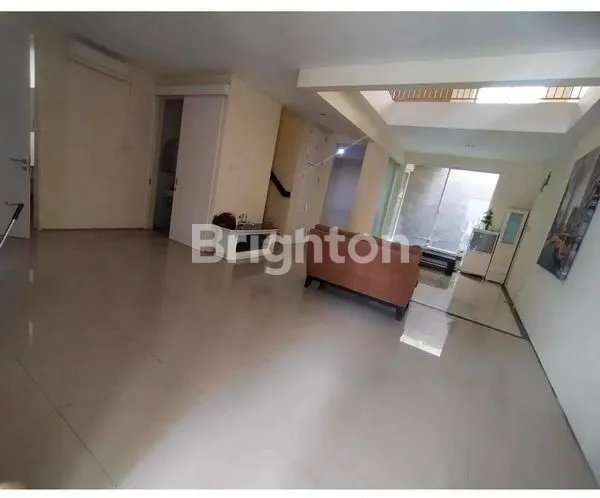 image RUMAH DI ROYAL RESIDENCE HAREWOOD (2)