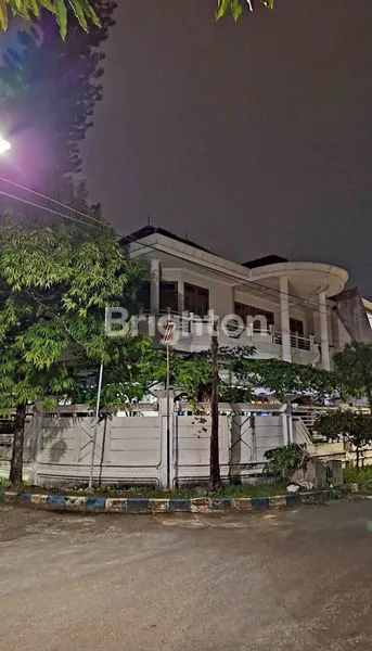 image RUMAH DI DARMO PERMAI TIMUR (2)