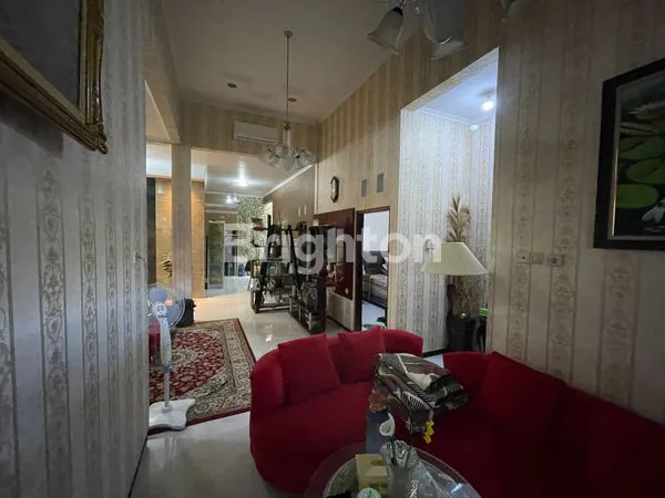 image RUMAH MEWAH KARANGASEM SOLO, DEKAT PUSAT KOTA, HARGA TERJANGKAU (5)