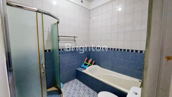 image RUMAH LUAS ASRI TERAWAT (5)