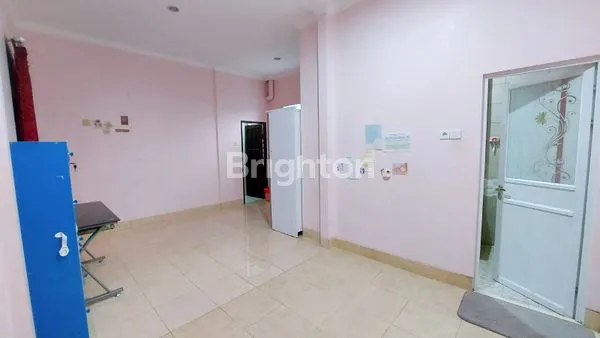 image RUMAH LUAS ASRI TERAWAT (6)