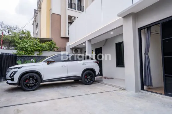 RUMAH KOST AKTIF 17 KAMAR MAMPANG PERAPATAN JAKARTA SELATAN