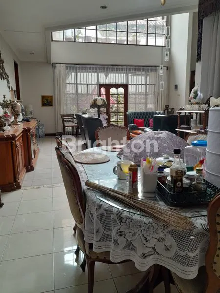 image DI JUAL RUMAH 2 LANTAI (3)