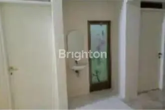 image RUMAH SIAP NYAMAN DAN STRATEGIS DI TAMAN VICTORIA SENTUL  (4)