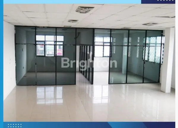 image RUKO 3 LANTAI DIPETUKANGAN UTARA JAKARTA SELATAN (2)