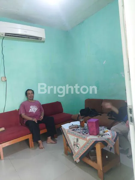 image RUMAH LOKASI STRATEGIS DI DEPOK (2)