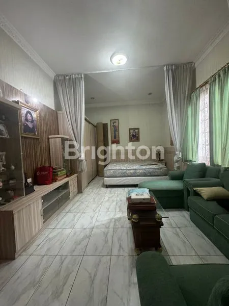 image RUMAH MEWAH HOOK KRIS KENCANA SARI, SURABAYA (4)