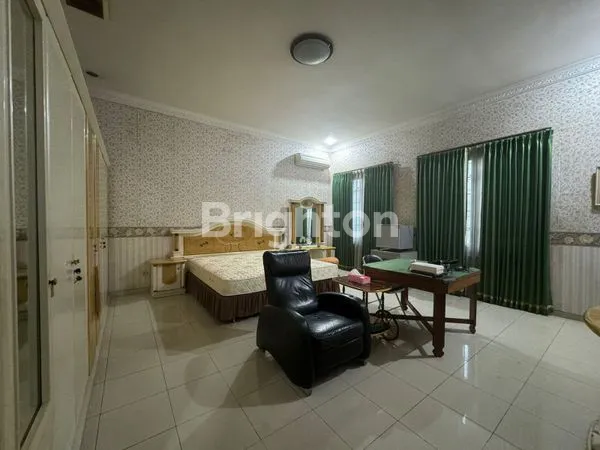 image RUMAH MEWAH HOOK KRIS KENCANA SARI, SURABAYA (5)