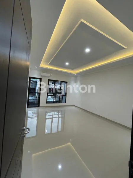 image RUMAH BARU NYAMAN MODERN KARANG ANYAR (5)