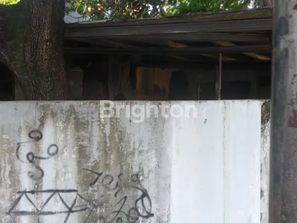 image RUMAH HITUNG TANAH DI DALAM PERUMAHAN RUNGKUT ASRI  SURABAYA (4)