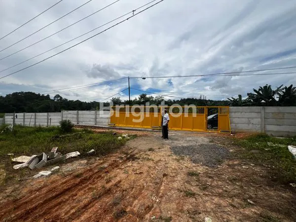 image TANAH RATA PINGGIR JALAN RAYA (2)