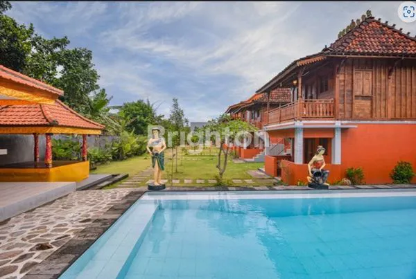 image VILLA DI PECATU DENGAN 7RUMAH. (6)