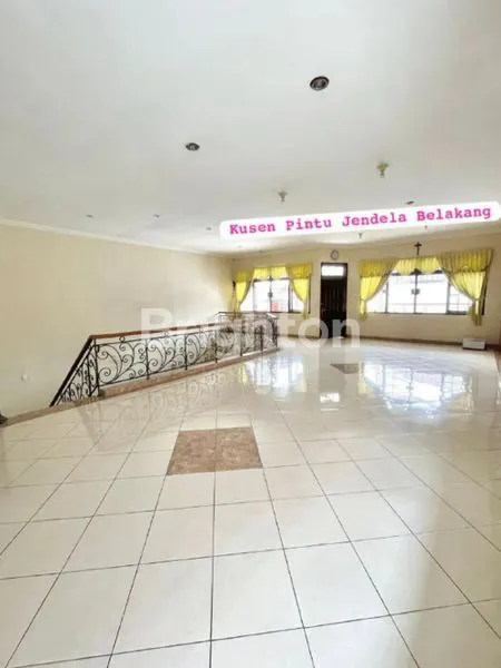 image MURAH BENDUL MERISI LEBAR 12 FURNISHED DEKAT MARGOREJO, JEMURSARI, A. YANI (2)