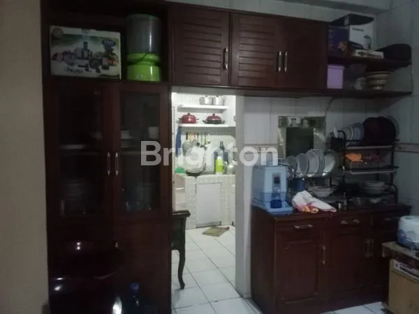 image RUMAH SIAP HUNI MEWAH DAN LUAS (7)