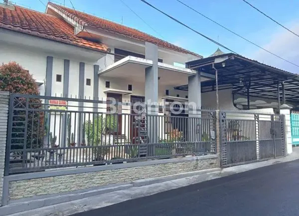 image RUMAH BAGUS FULL FURNISH BERSIH TENGAH KOTA MALANG (1)