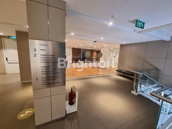 image GEDUNG EX BANK DI KELAPA GADING (4)